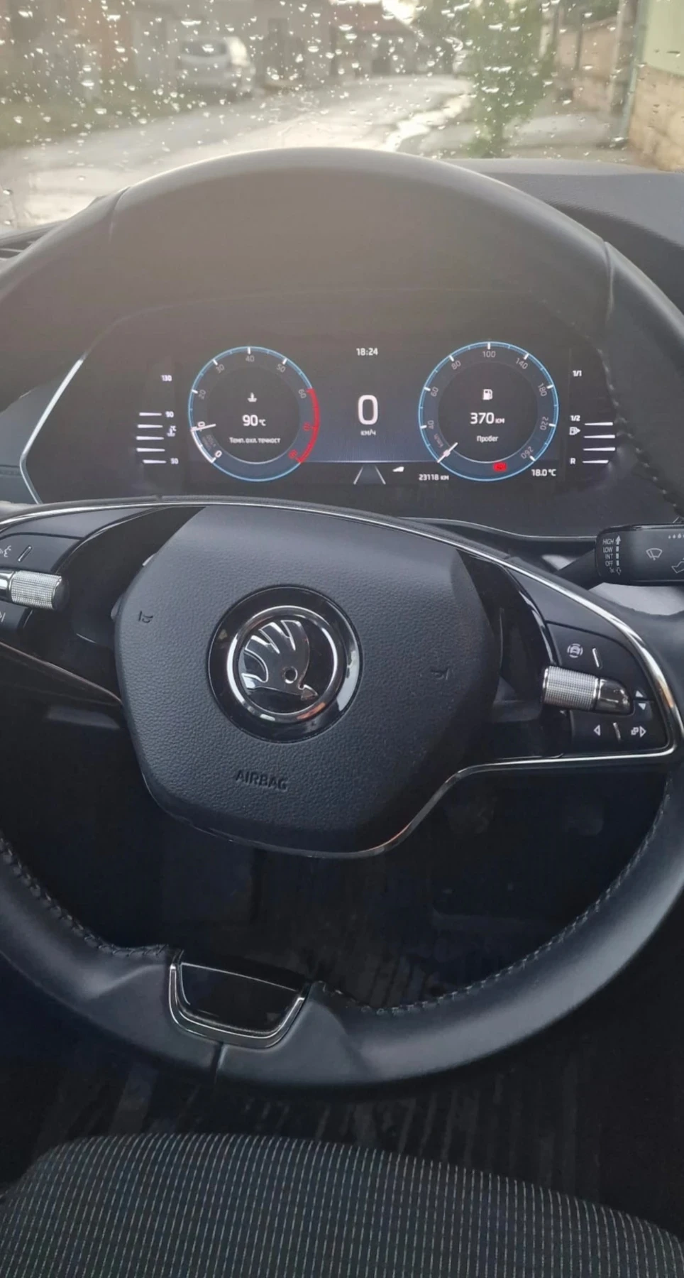 Skoda Octavia 1.0tsi - изображение 9