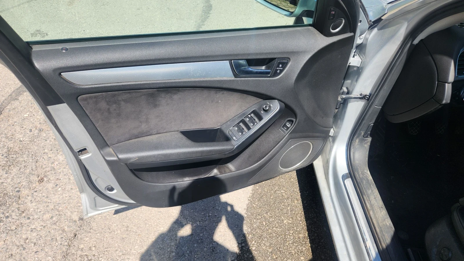 Audi A4 B8 2.0 tdi 143.kc - изображение 7