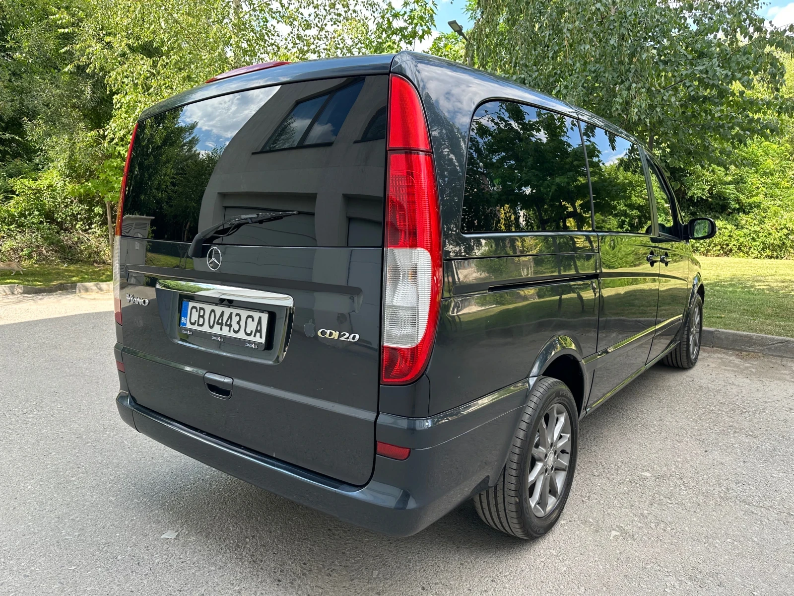 Mercedes-Benz Viano 200 CDI / 8+ 1 / АВТОМАТИК - изображение 7