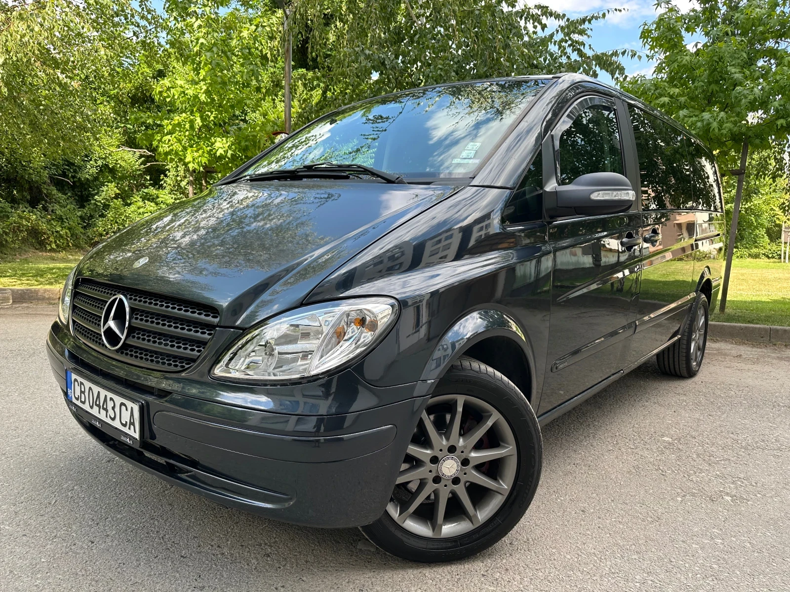 Mercedes-Benz Viano 200 CDI / 8+ 1 / АВТОМАТИК - изображение 3