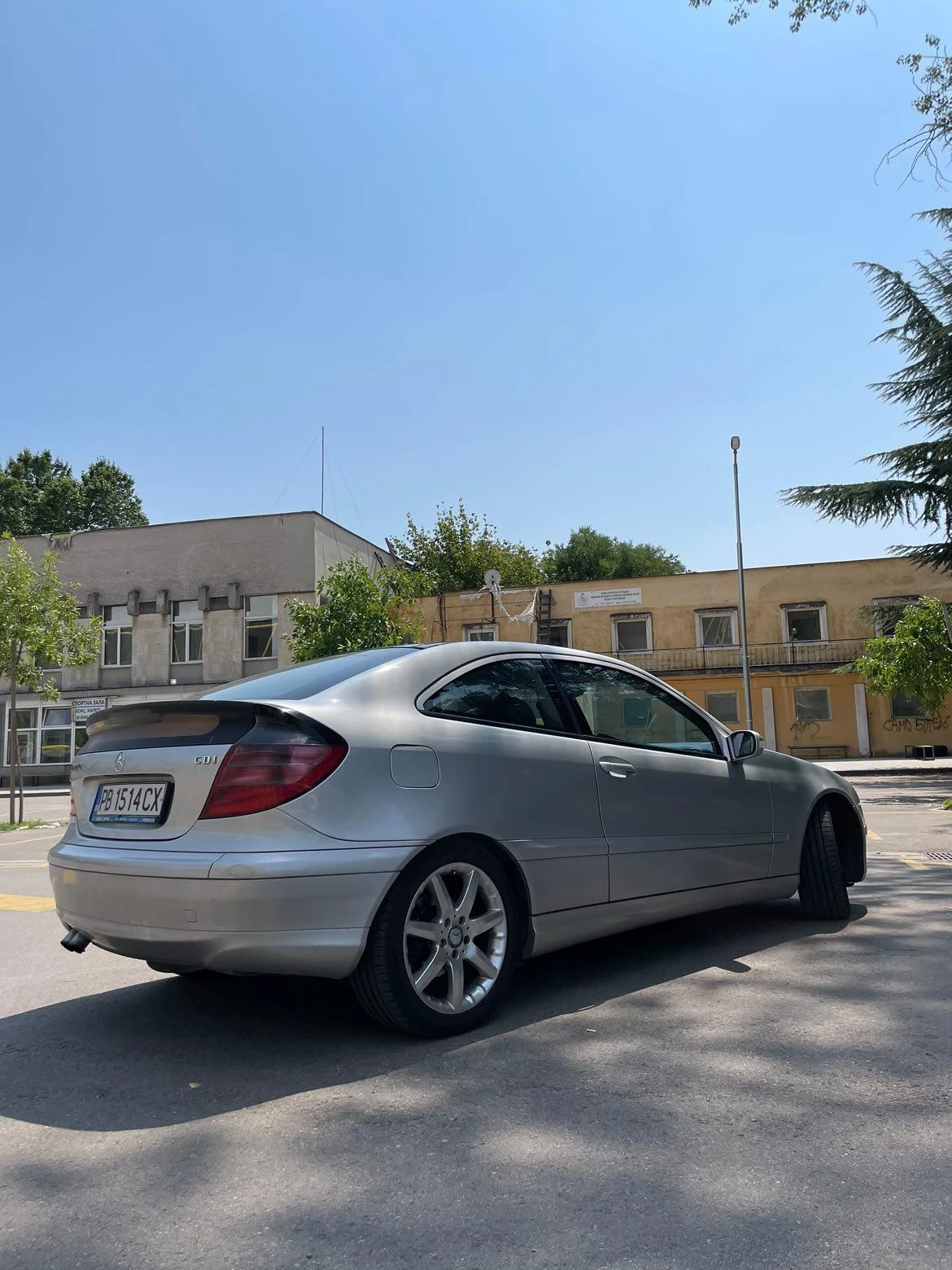 Mercedes-Benz C 220 Спешно - изображение 7