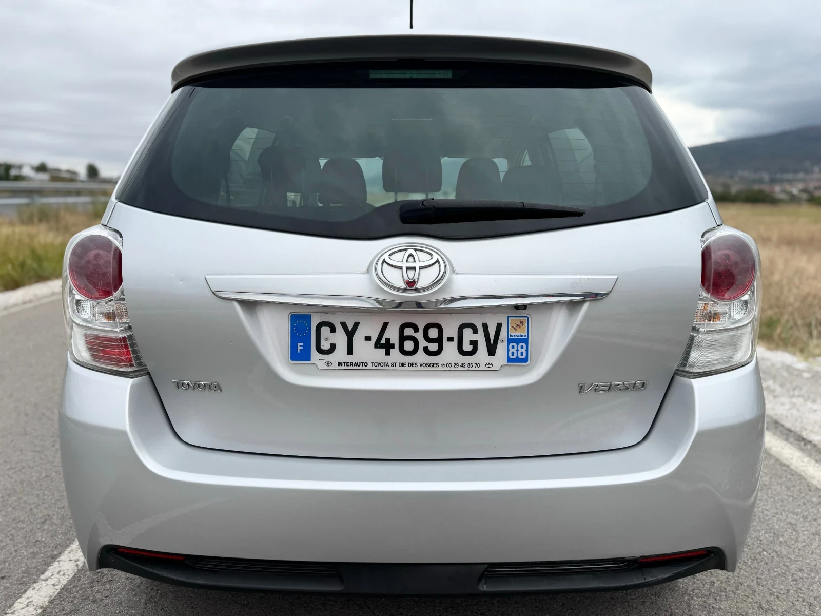 Toyota Corolla verso 2.0D-4D 126кс FACELIFT / NAVI / CAMERA / PANORAMA  - изображение 7