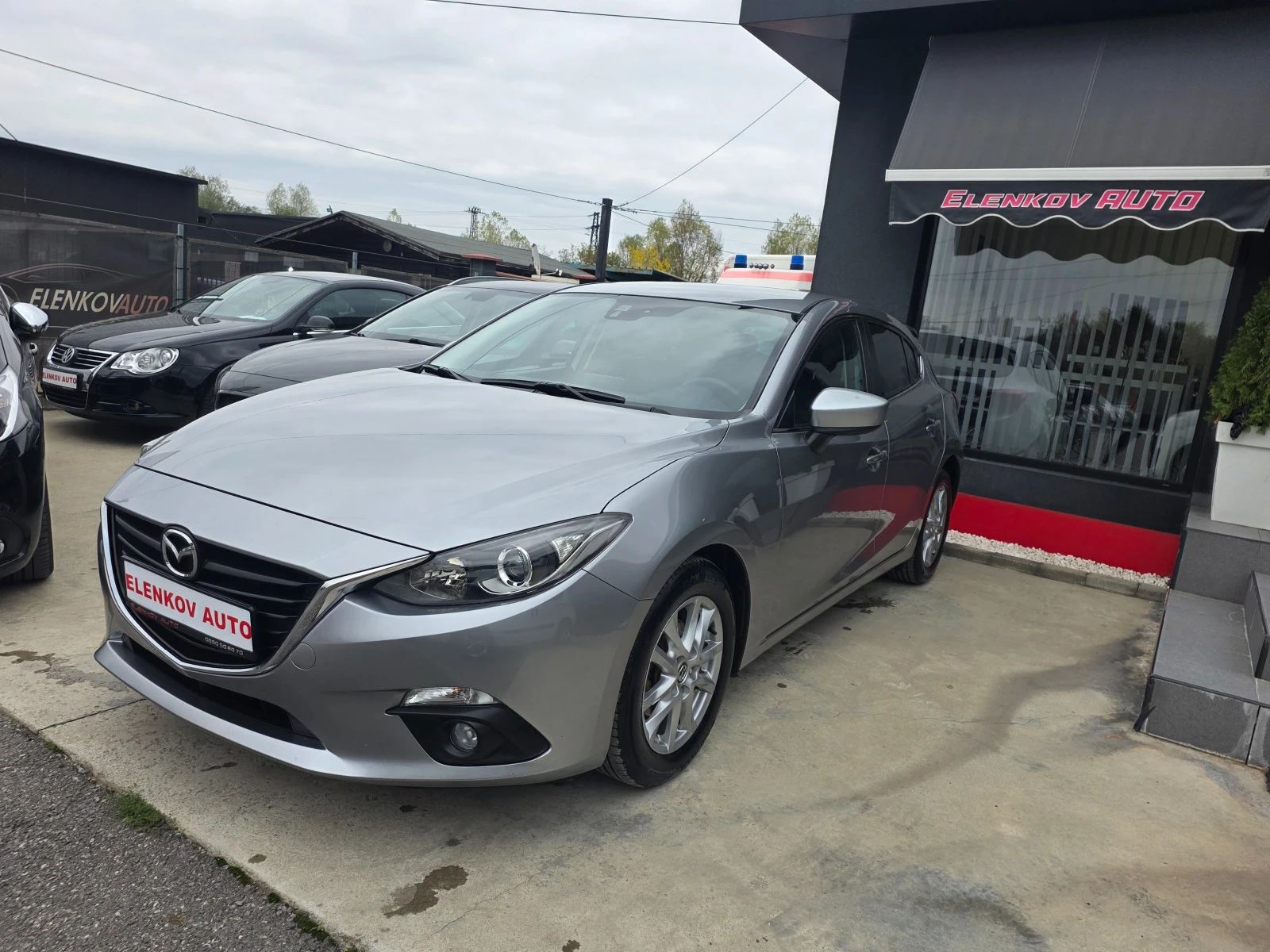 Mazda 3  SKYACTIV-G 100-НАВИГАЦИЯ - ШВЕЙЦАРИЯ - изображение 3
