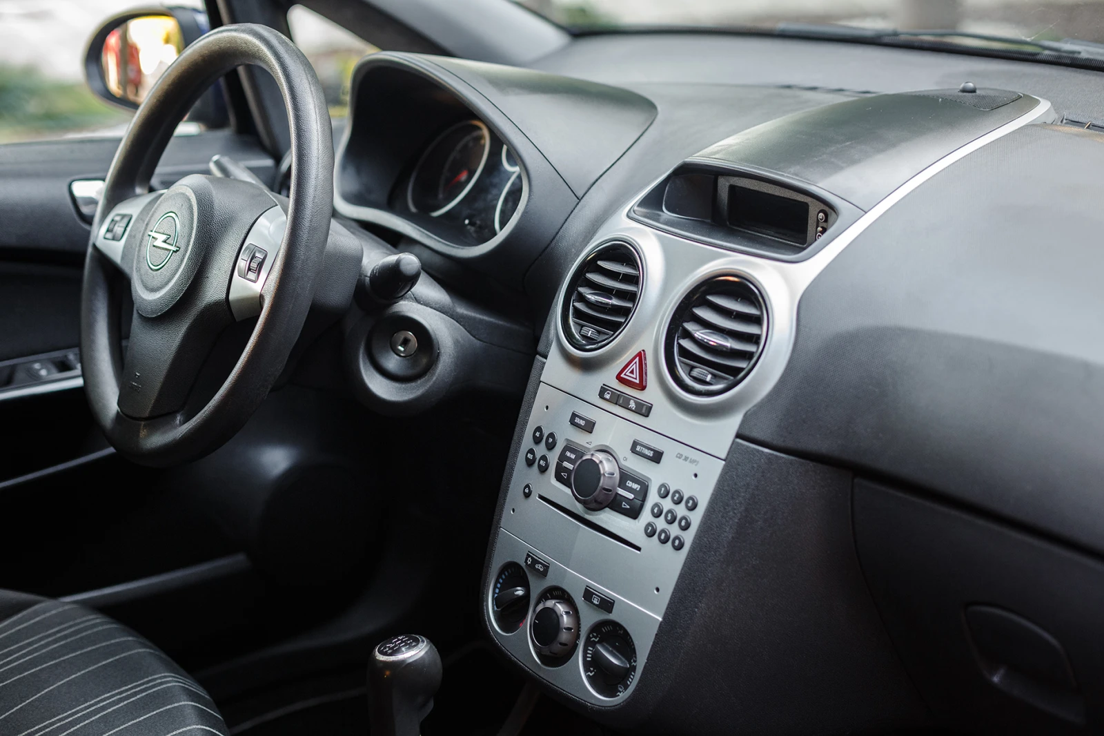 Opel Corsa 1.2 | Mobile.bg   11