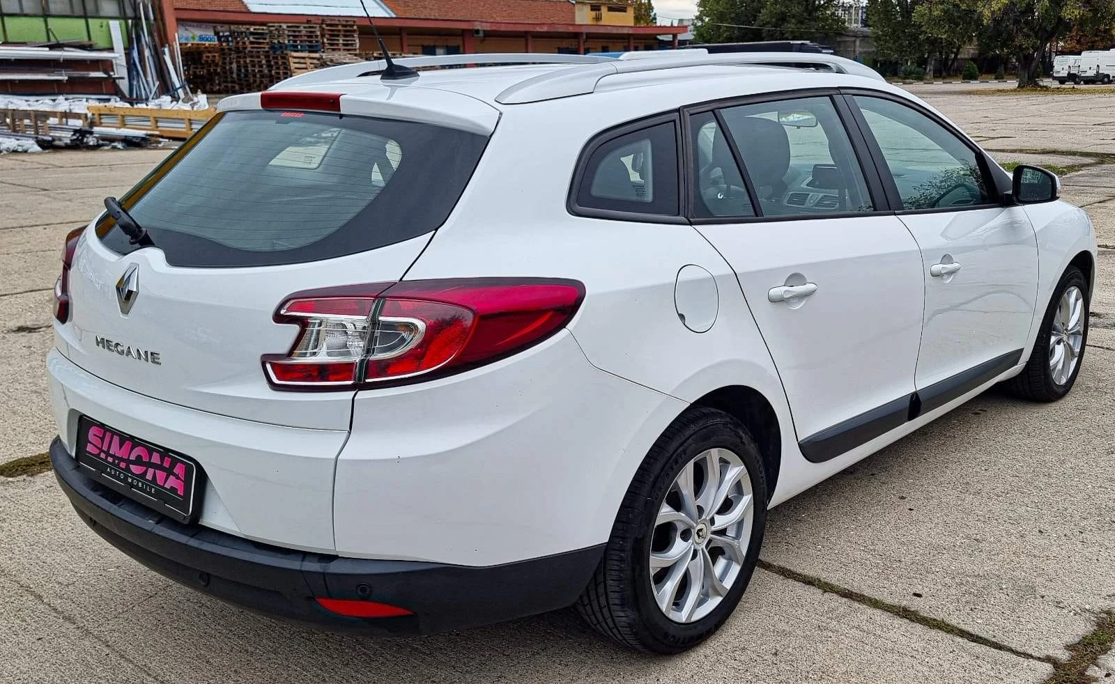 Renault Megane 1.5 dci 110k.c - изображение 5