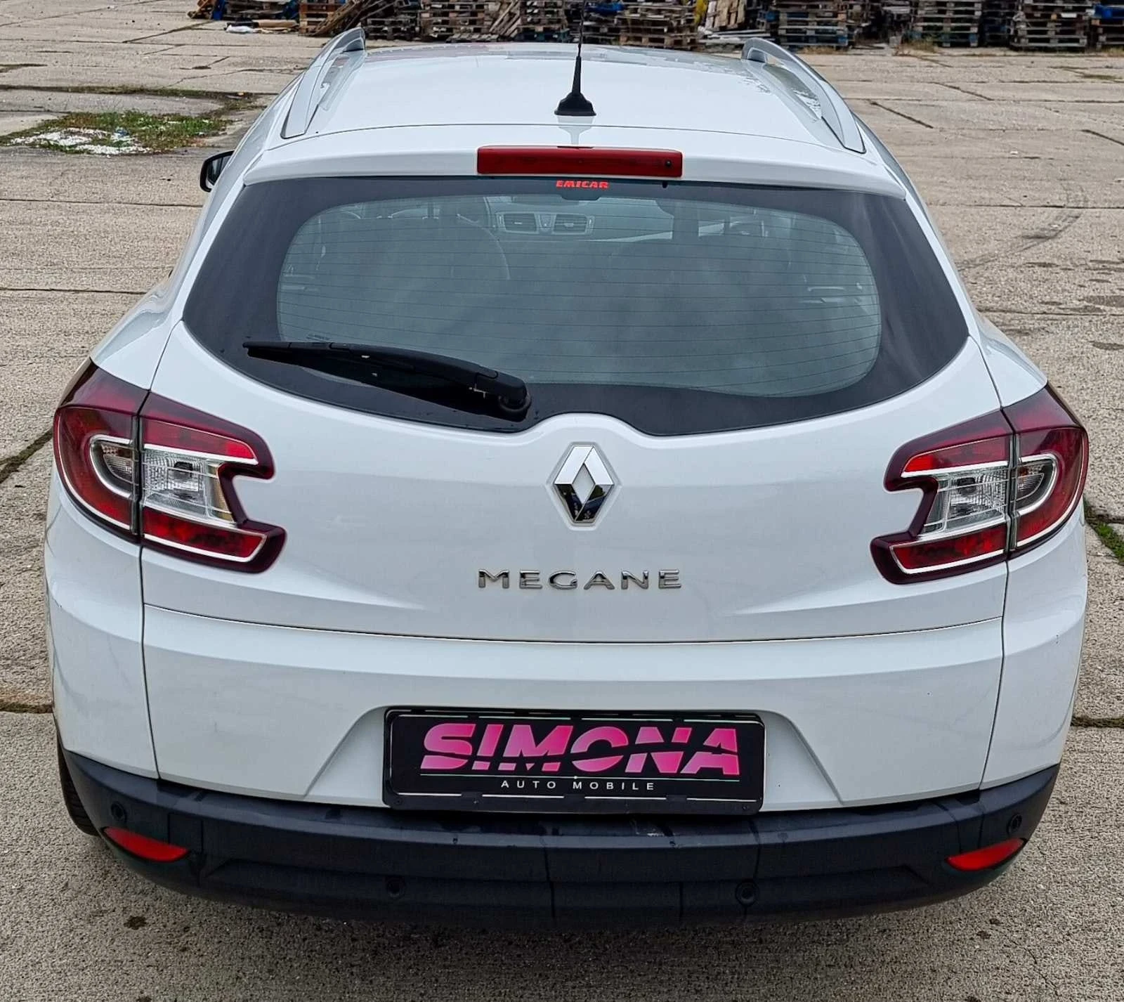 Renault Megane 1.5 dci 110k.c - изображение 7