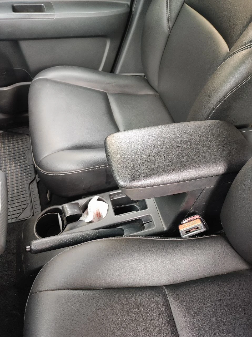 Toyota Scion xB 2.4 MT | Mobile.bg � ����������� 11