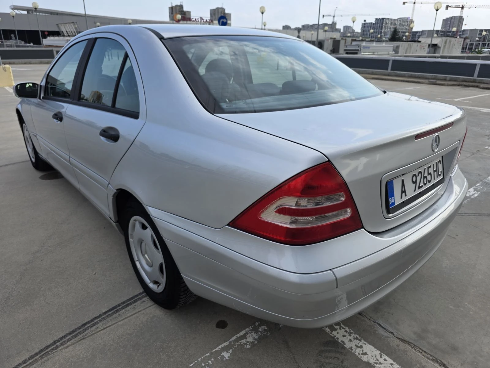 Mercedes-Benz C 180  - изображение 3