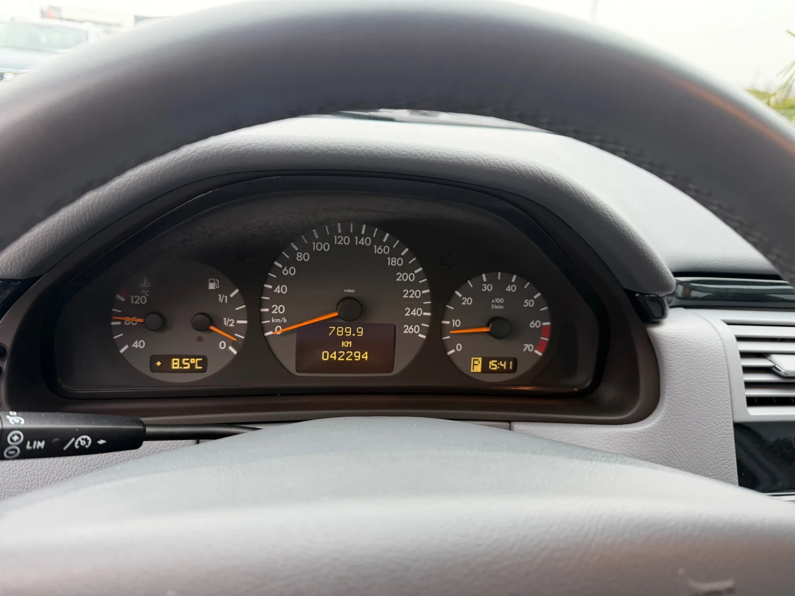 Mercedes-Benz E 240 41000км!Нов внос от Белгия - изображение 10