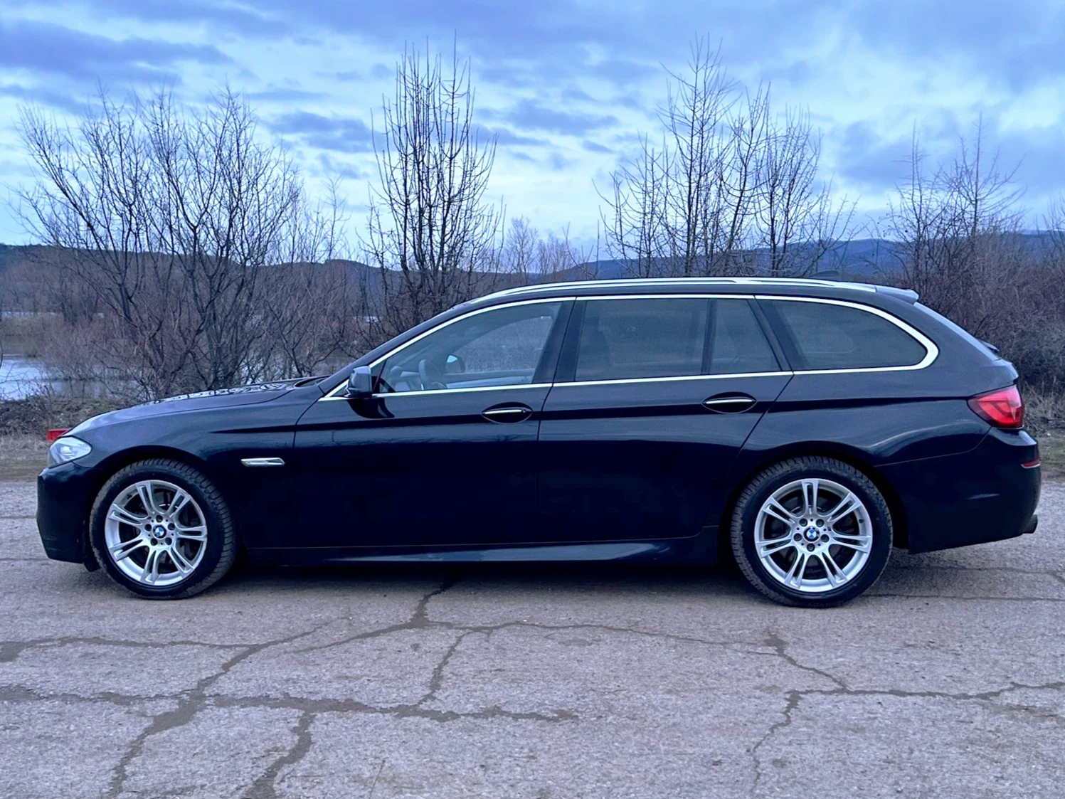 BMW 530 M-PACK/RWD/SAT/DYNAMIC DRIVE, снимка 7 - Автомобили и джипове - 54114773