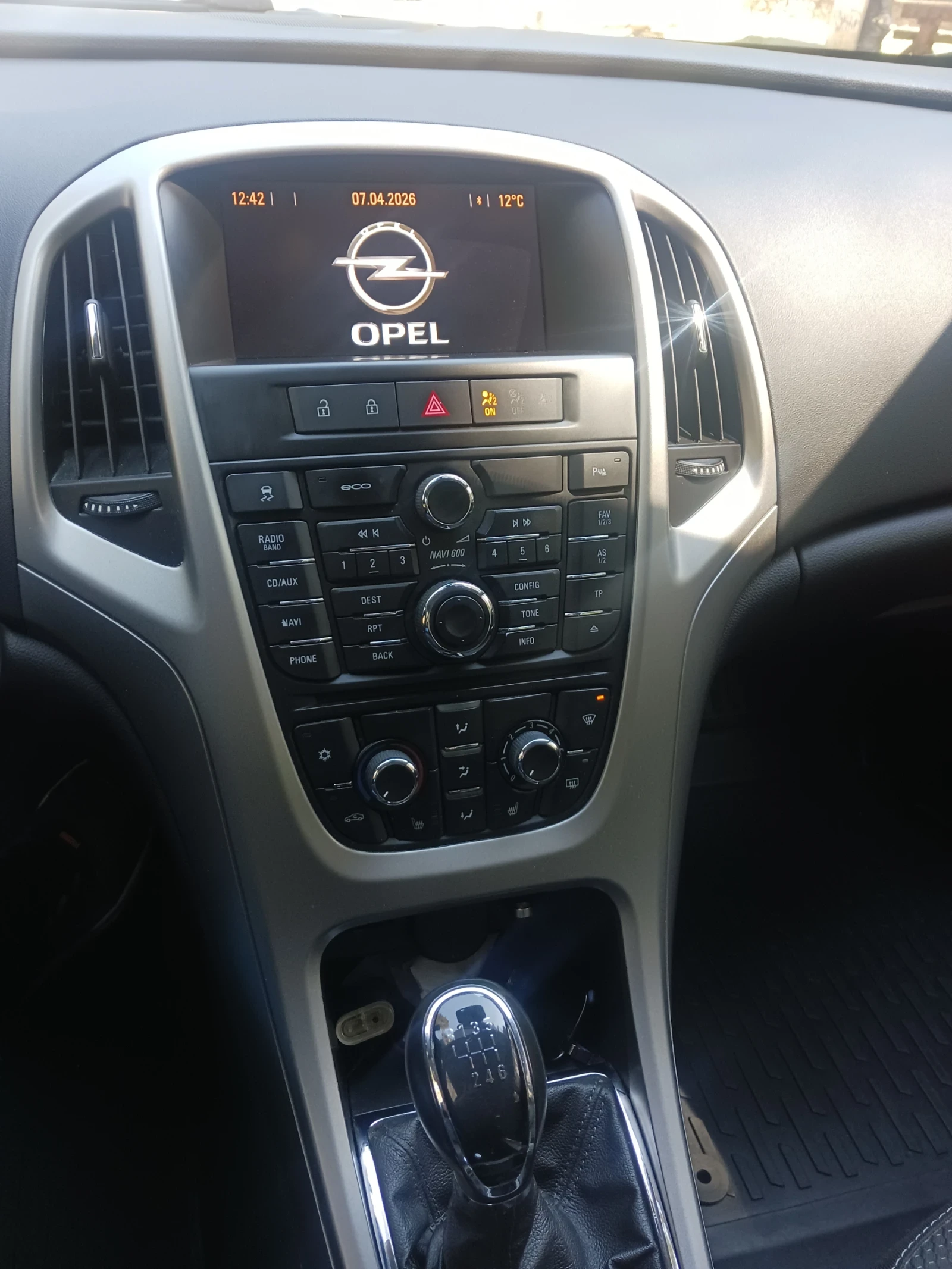 Opel Astra, снимка 7 - Автомобили и джипове - 54123421