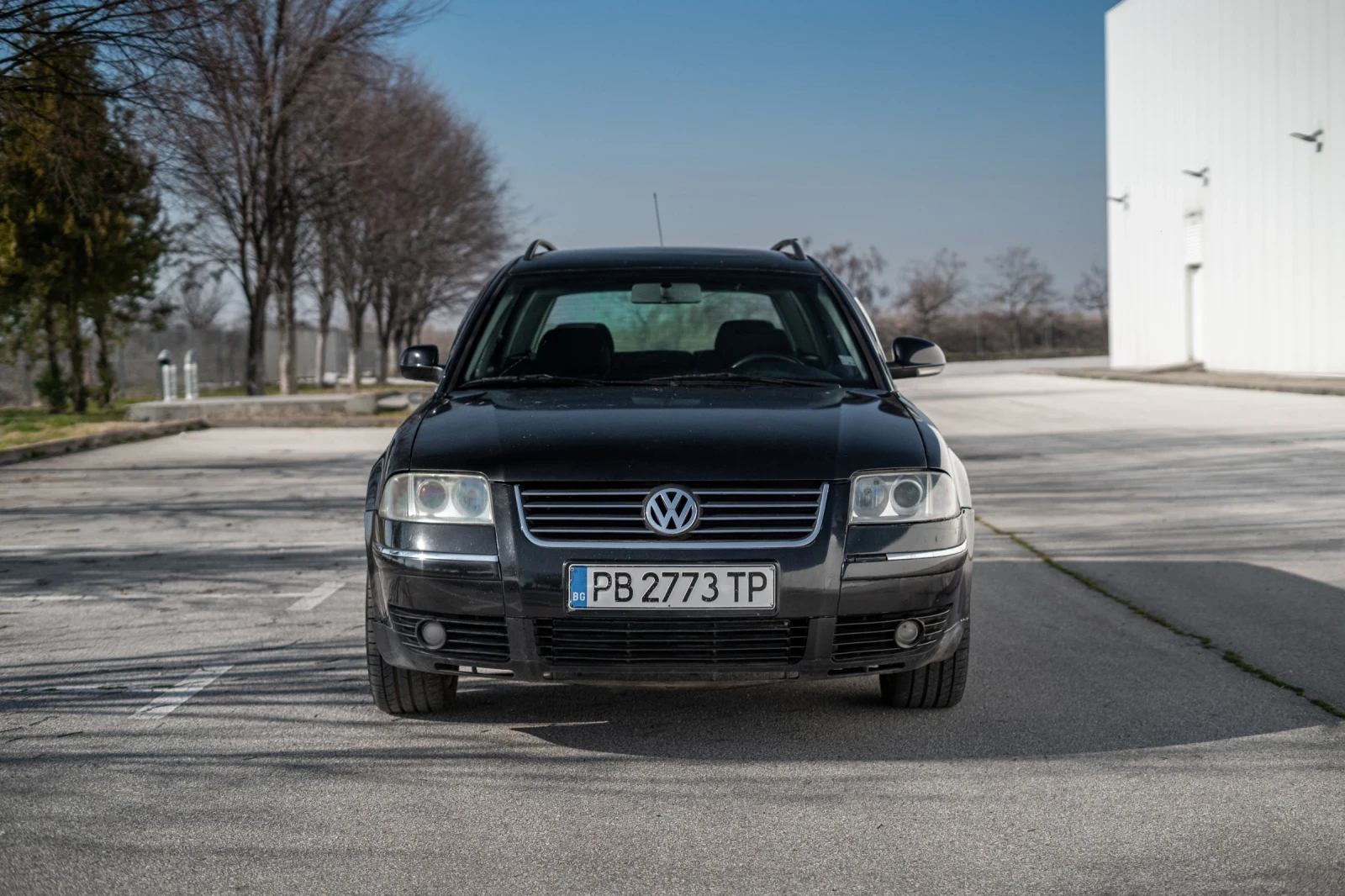 VW Passat  Variant 1.9 TDI, снимка 2 - Автомобили и джипове - 54208138
