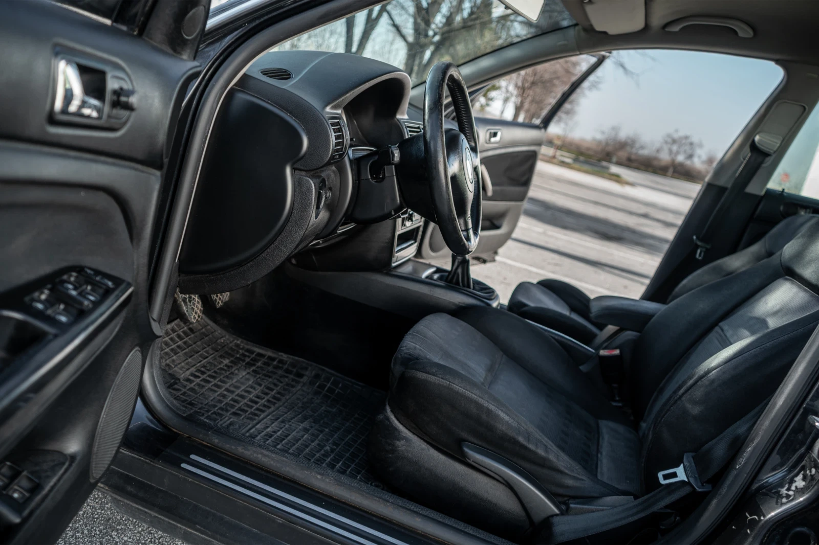 VW Passat  Variant 1.9 TDI, снимка 9 - Автомобили и джипове - 54208138