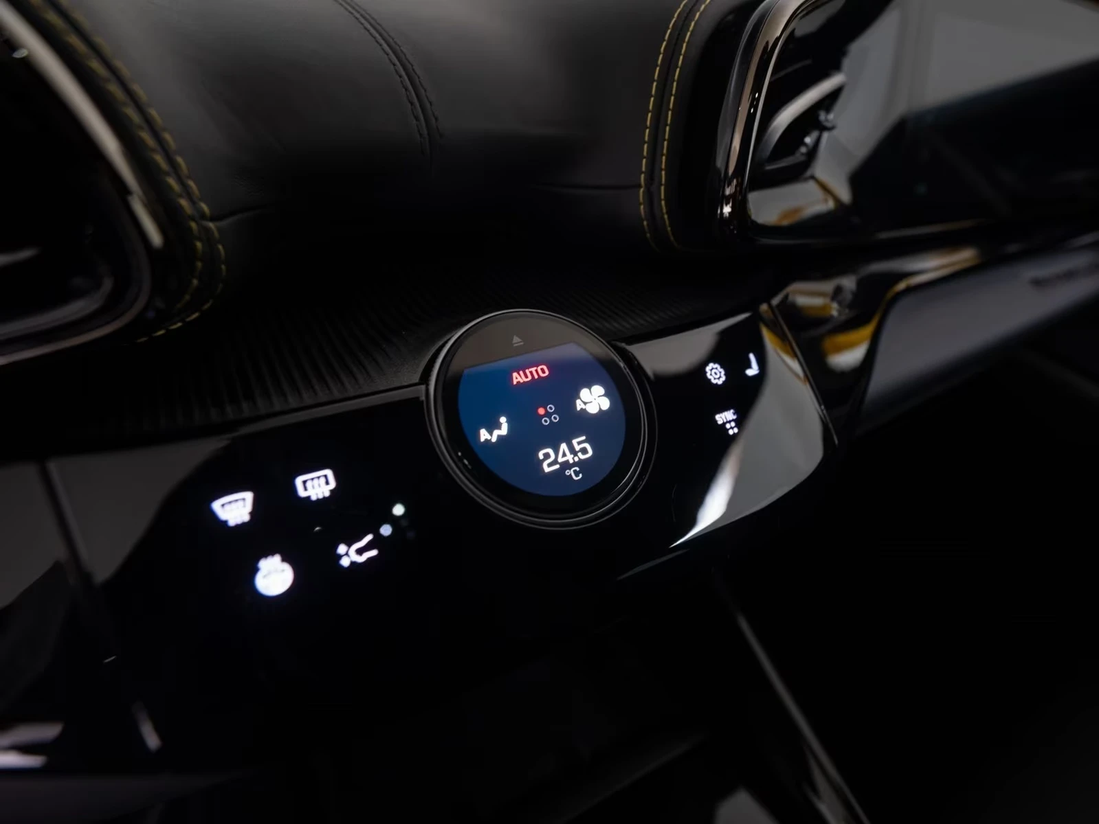 Ferrari Purosangue 6.5 V12 / CERAMIC / PANO / 360 / HUD / AIR /  | Mobile.bg � ����������� 13