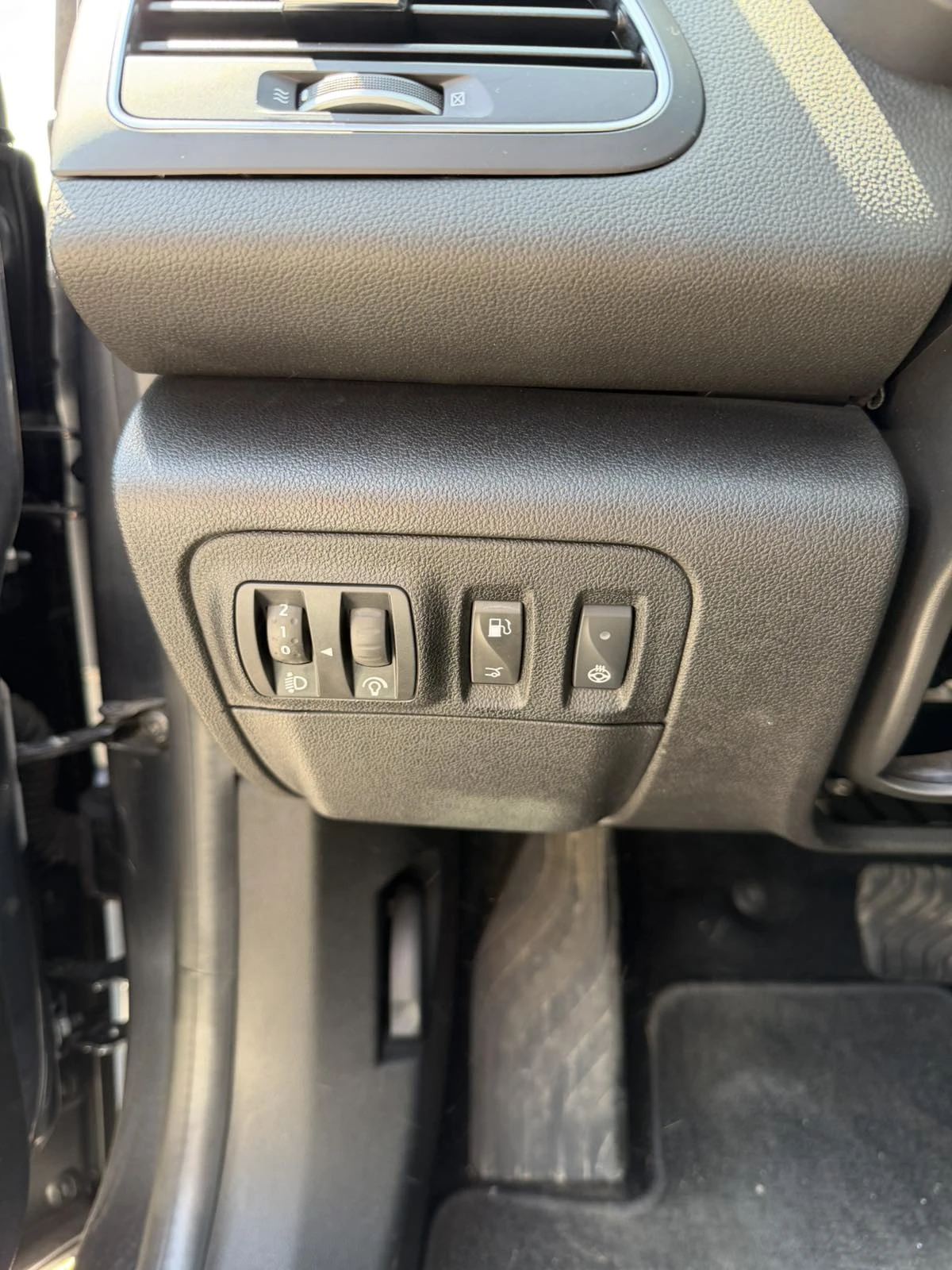 Renault Megane 1.3TCe/Sedan/140k.c./Intens | Mobile.bg � ����������� 14
