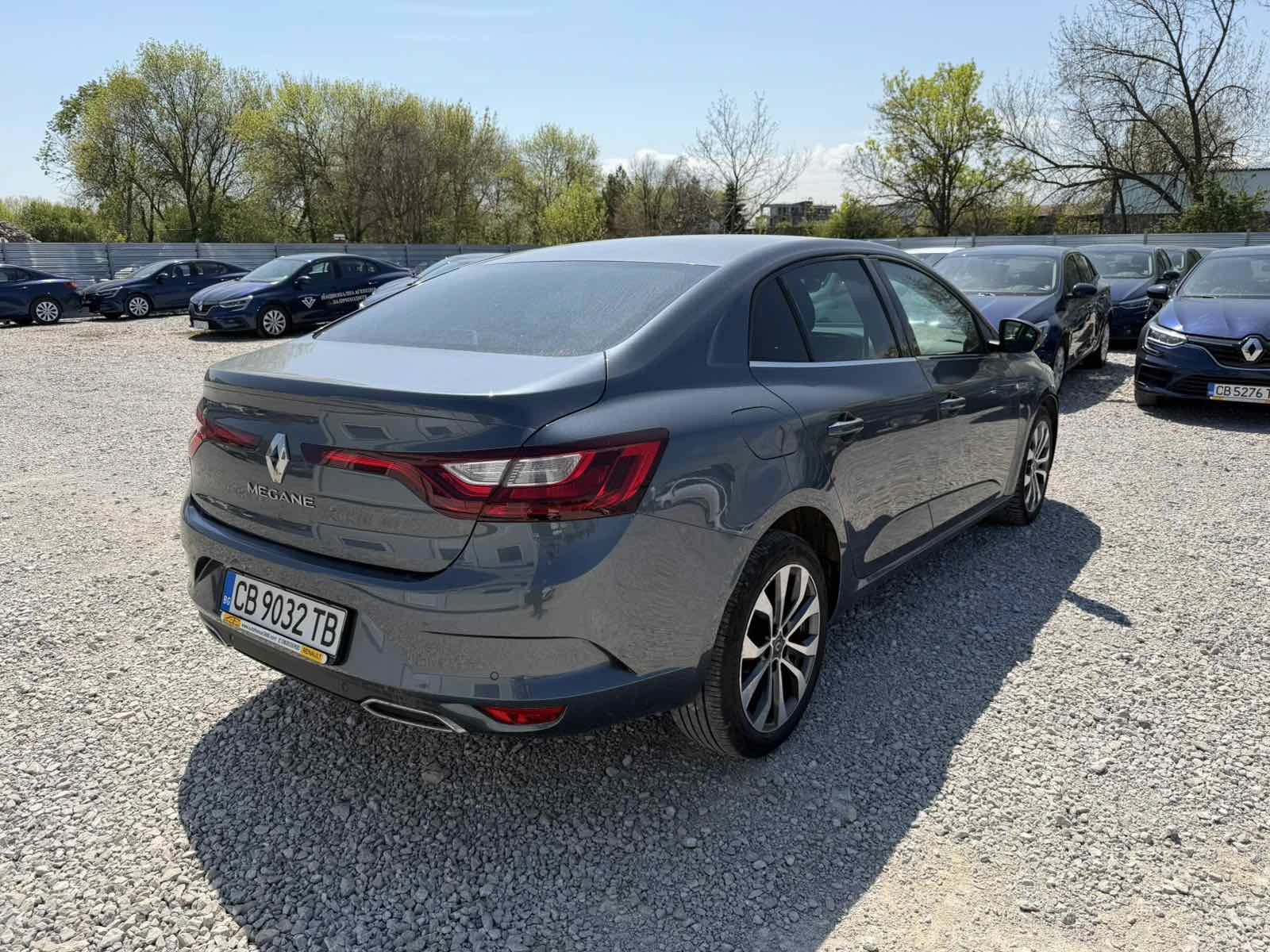 Renault Megane 1.3TCe/Sedan/140k.c./Intens | Mobile.bg � ����������� 7
