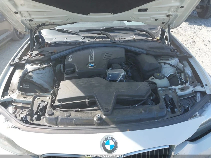 BMW 320 2.0l I, снимка 10 - Автомобили и джипове - 54370971