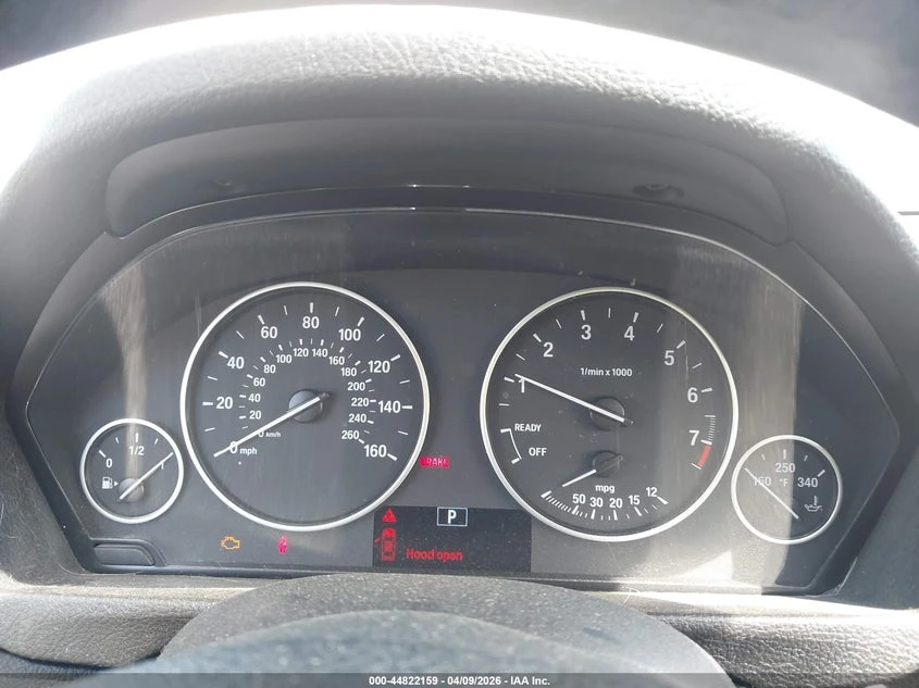 BMW 320 2.0l I, снимка 7 - Автомобили и джипове - 54370971