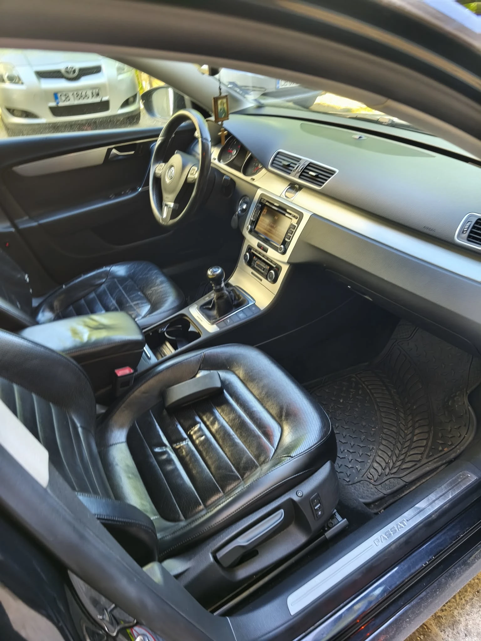 VW Passat, снимка 12 - Автомобили и джипове - 54726164