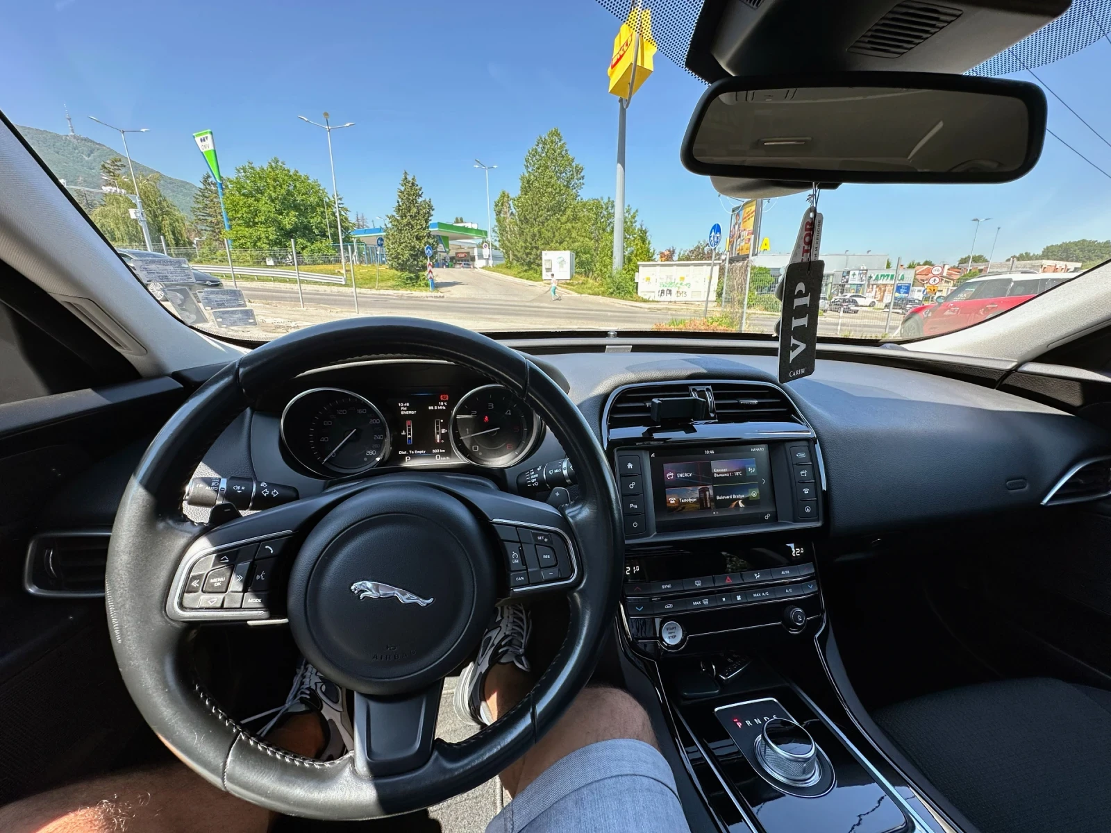Jaguar XE SPORT 2.0D, снимка 11 - Автомобили и джипове - 55015516