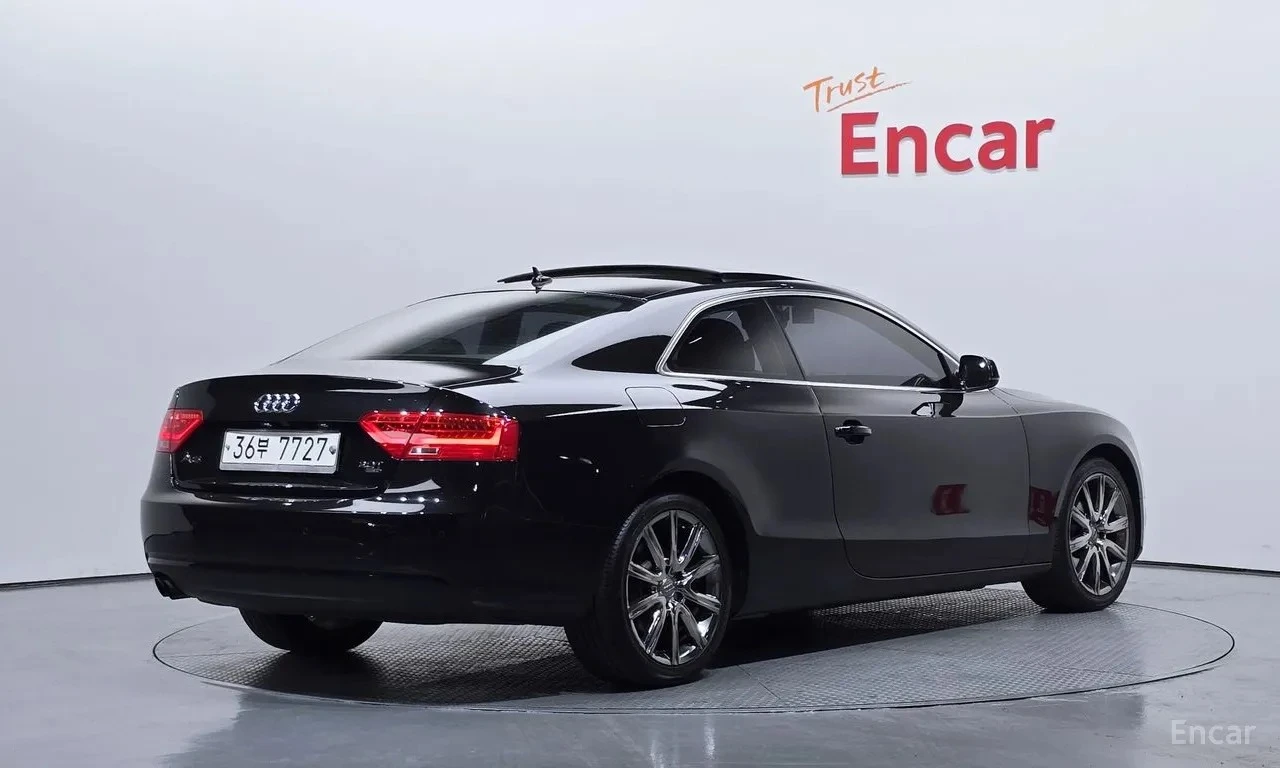 Audi A5 Quattro 2.0TFSI * ПОДГРЕВ * ЛЮК * КАМЕРА, снимка 3 - Автомобили и джипове - 55323229