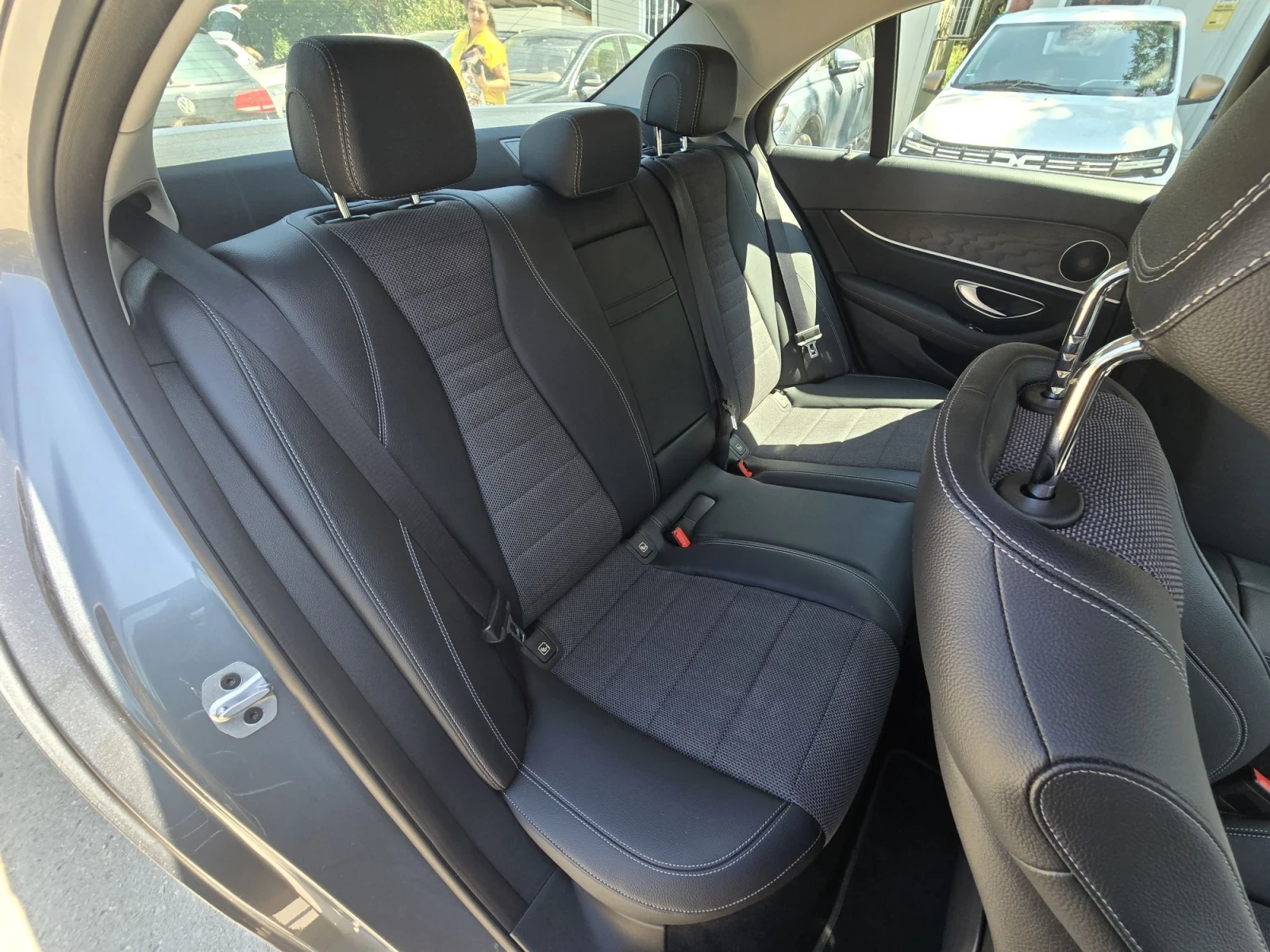 Mercedes-Benz E 400 CDI 340к.с 4MATIC AMG , снимка 14 - Автомобили и джипове - 55614309