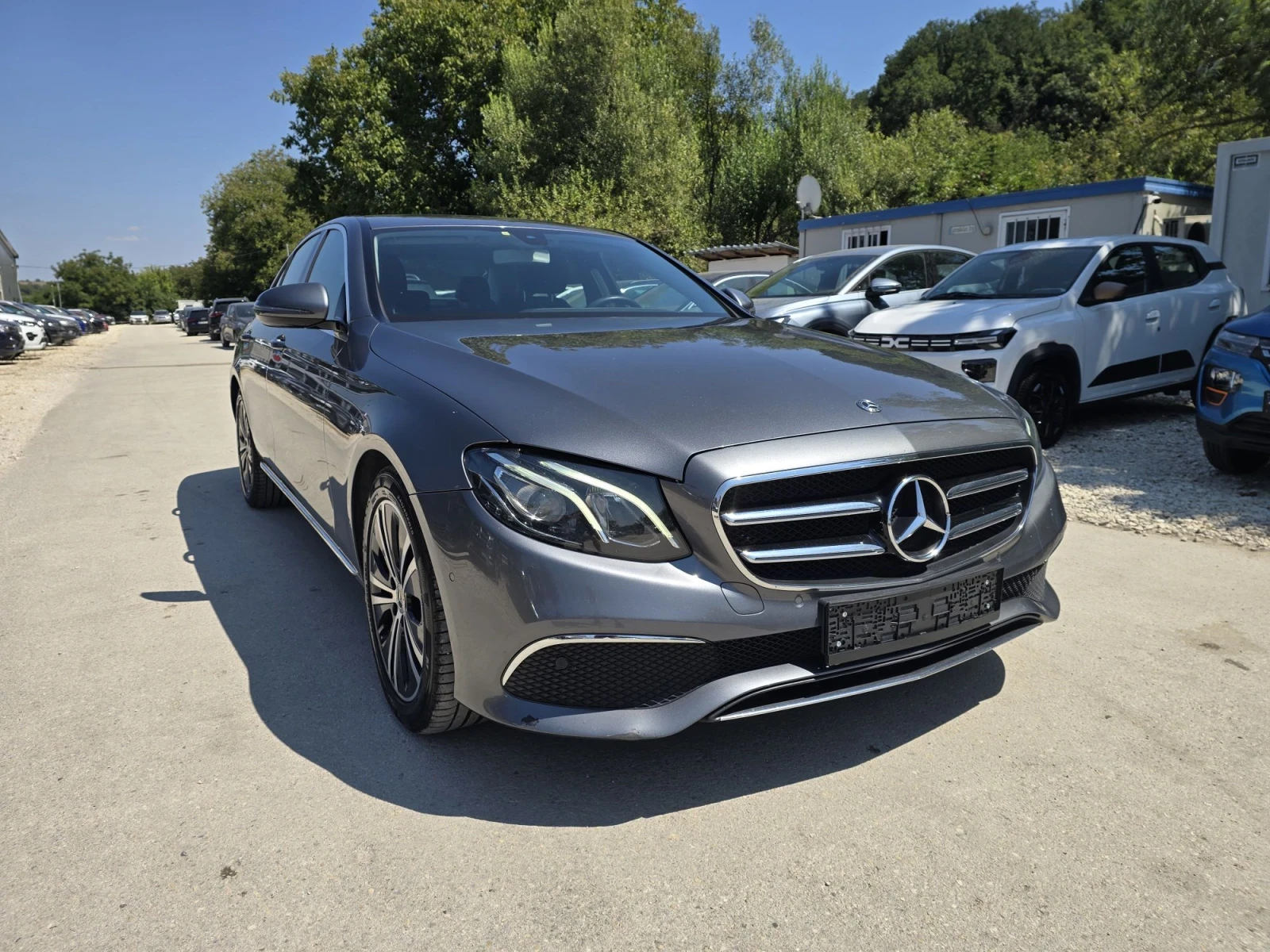 Mercedes-Benz E 400 CDI 340к.с 4MATIC AMG , снимка 2 - Автомобили и джипове - 55614309