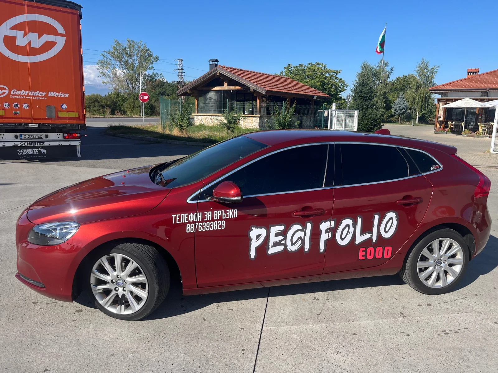 Volvo V40, снимка 3 - Автомобили и джипове - 56209340