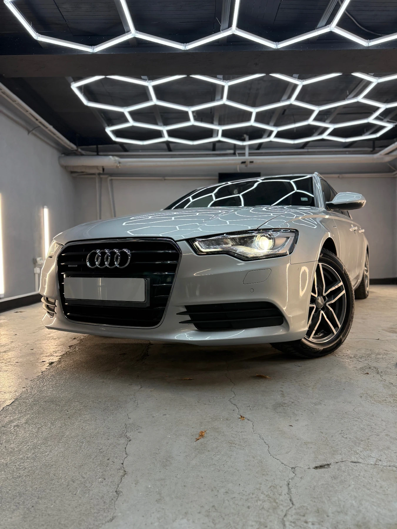 Audi A6 3.0TDI 245к.с. Quattro
