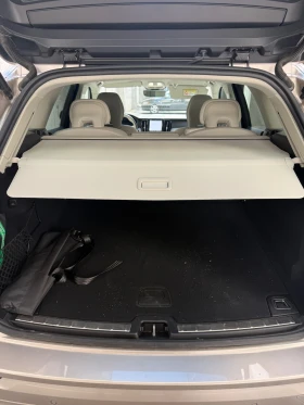 Volvo XC60 2.0 Hybrid, снимка 9