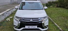 Mitsubishi Outlander PHEV, LUXORY, всички екстри + CARPLAY, снимка 1