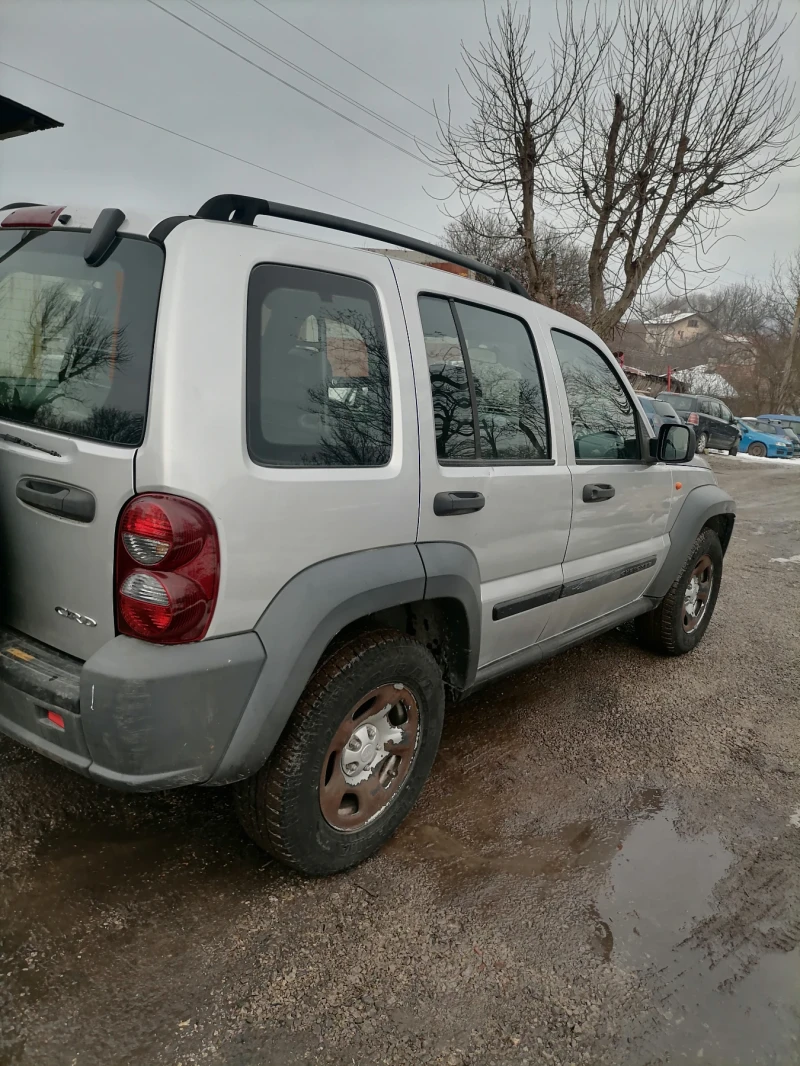 Jeep Cherokee 2.8crd, снимка 5 - Автомобили и джипове - 48660633