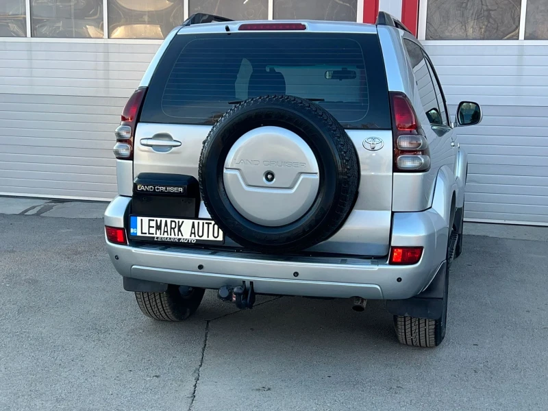 Toyota Land cruiser 3.0D AUTOMATIK KLIMATRONIK PWR HEAT DAC ЛИЗИНГ!!!, снимка 8 - Автомобили и джипове - 48982582