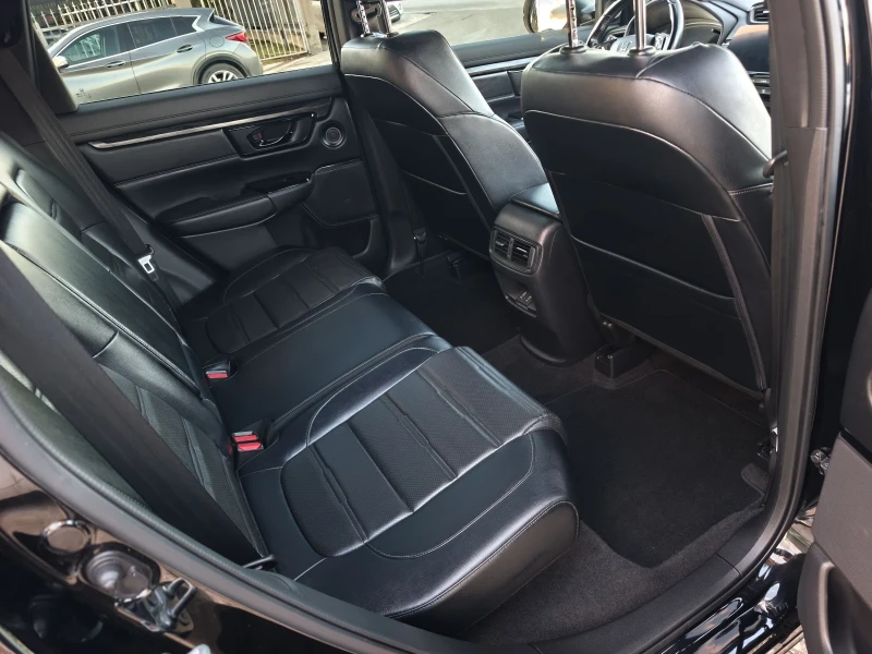 Honda Cr-v 2.0E-HEV 4X4 BLACK EDITION FULL SERVICE IN HONDA , снимка 12 - Автомобили и джипове - 52204019