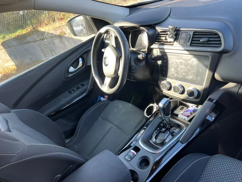 Renault Kadjar LED* NAVI* КАМЕРА* 167500км* 2022г* 1.5dci 116hp* , снимка 10 - Автомобили и джипове - 53178577