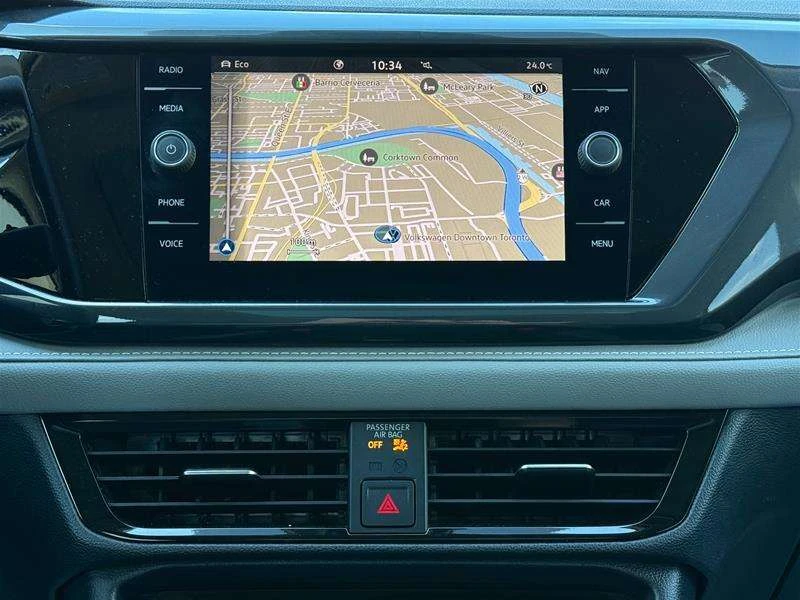 VW Taos Highline / ПАНО / ЛИЗИНГ / ЦЕНА до БГ, снимка 15 - Автомобили и джипове - 55625587