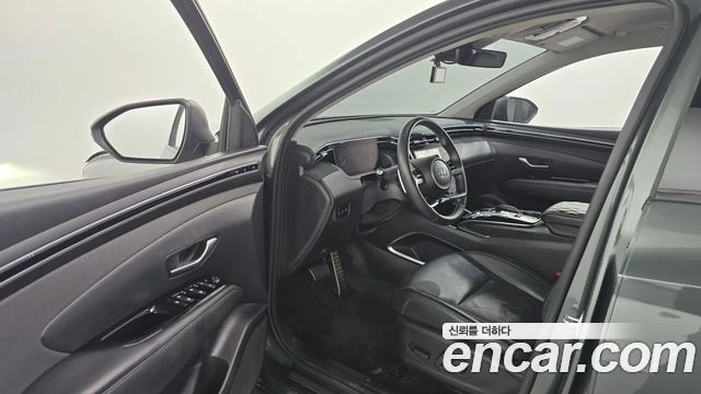 Hyundai Tucson 1.6 2WD| 360| DIST| ОБДУХВАНЕ| ПАМЕТ| ПОДГРЕВ, снимка 4 - Автомобили и джипове - 55836007
