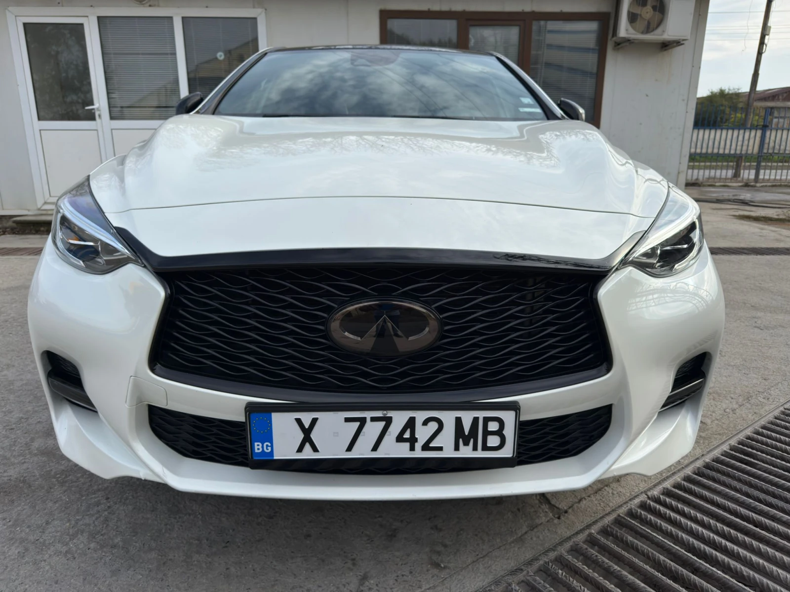 Infiniti Q30 S - изображение 3