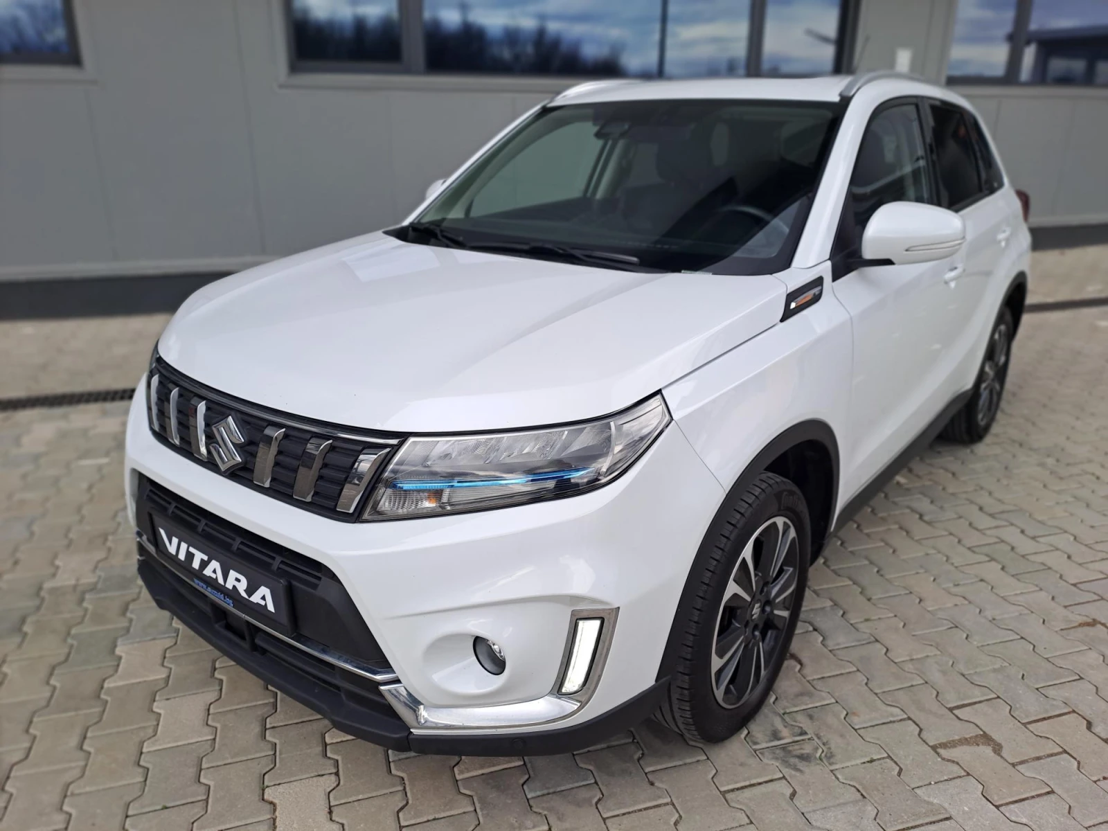 Suzuki Vitara 1.4 GLX S/R Booster Jet HYBRID 4X4 AUTO  | Mobile.bg   1