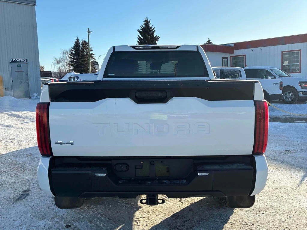 Toyota Tundra * SR5 * CARFAX * БЕЗ ПЪРВОНАЧАЛНА ВНОСКА - изображение 4