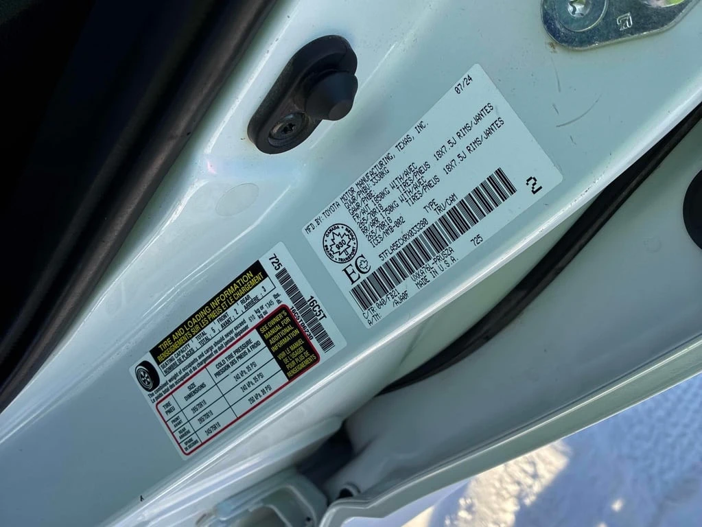 Toyota Tundra * SR5 * CARFAX * БЕЗ ПЪРВОНАЧАЛНА ВНОСКА - изображение 10