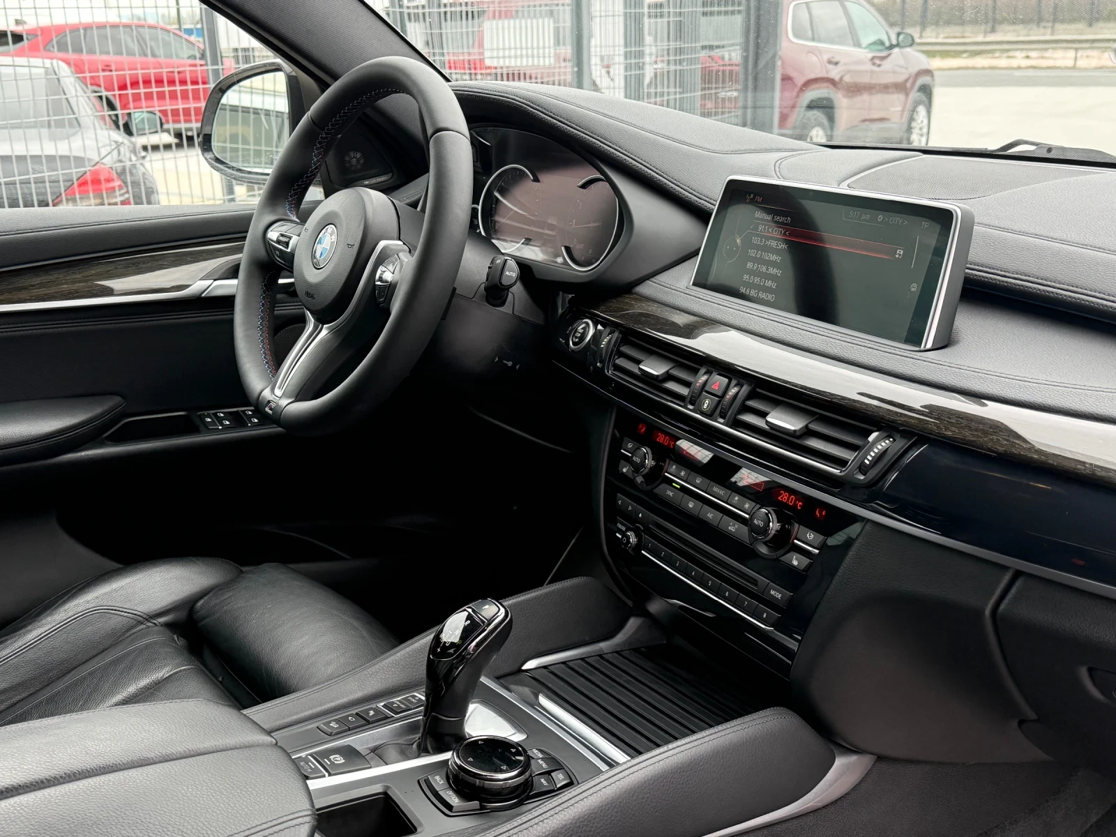 BMW X6 2017г* M Pack* 154.000KM* Сервизна История* FULL M, снимка 14 - Автомобили и джипове - 54032698