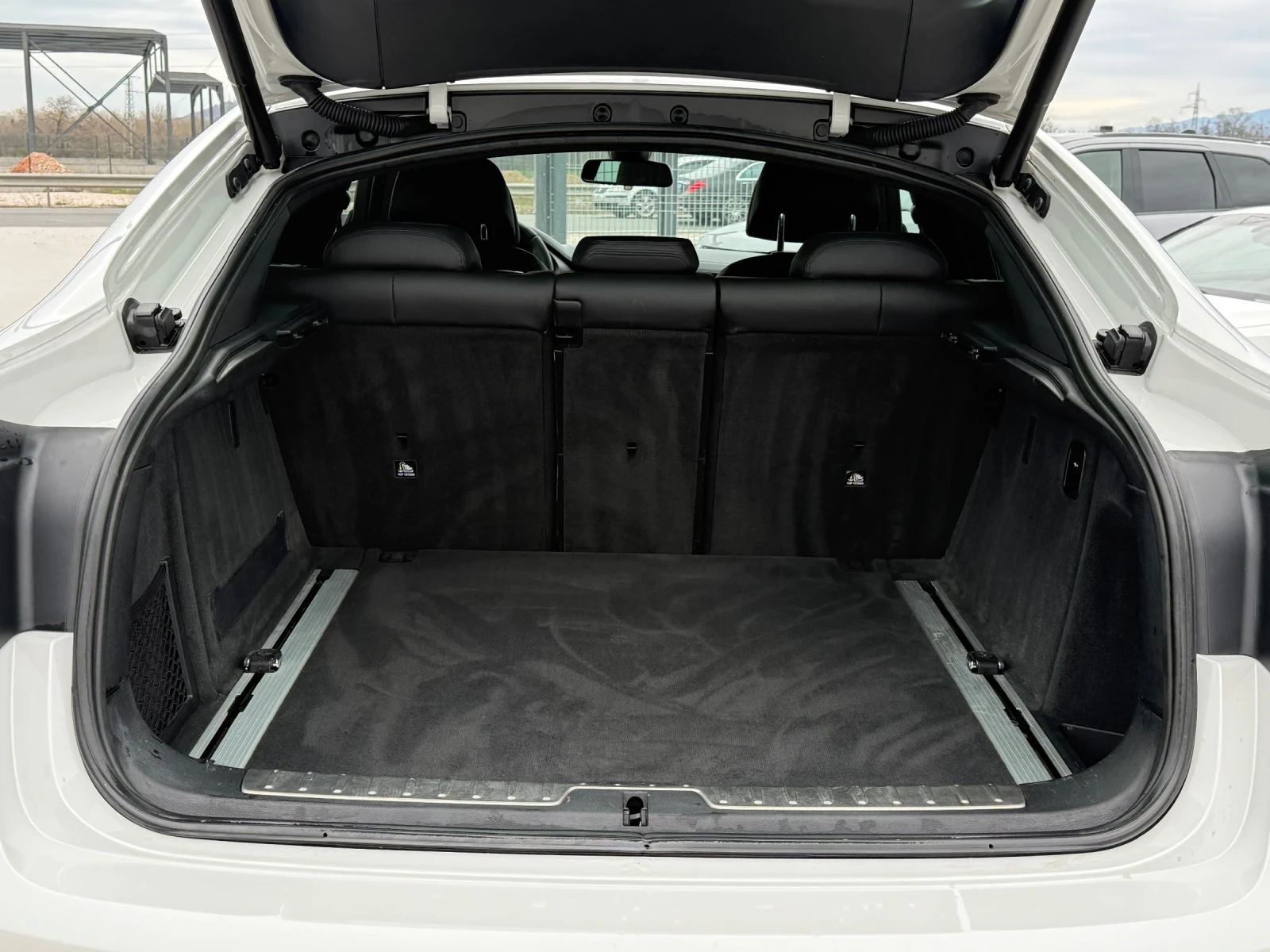 BMW X6 2017г* M Pack* 154.000KM* Сервизна История* FULL M, снимка 12 - Автомобили и джипове - 54032698