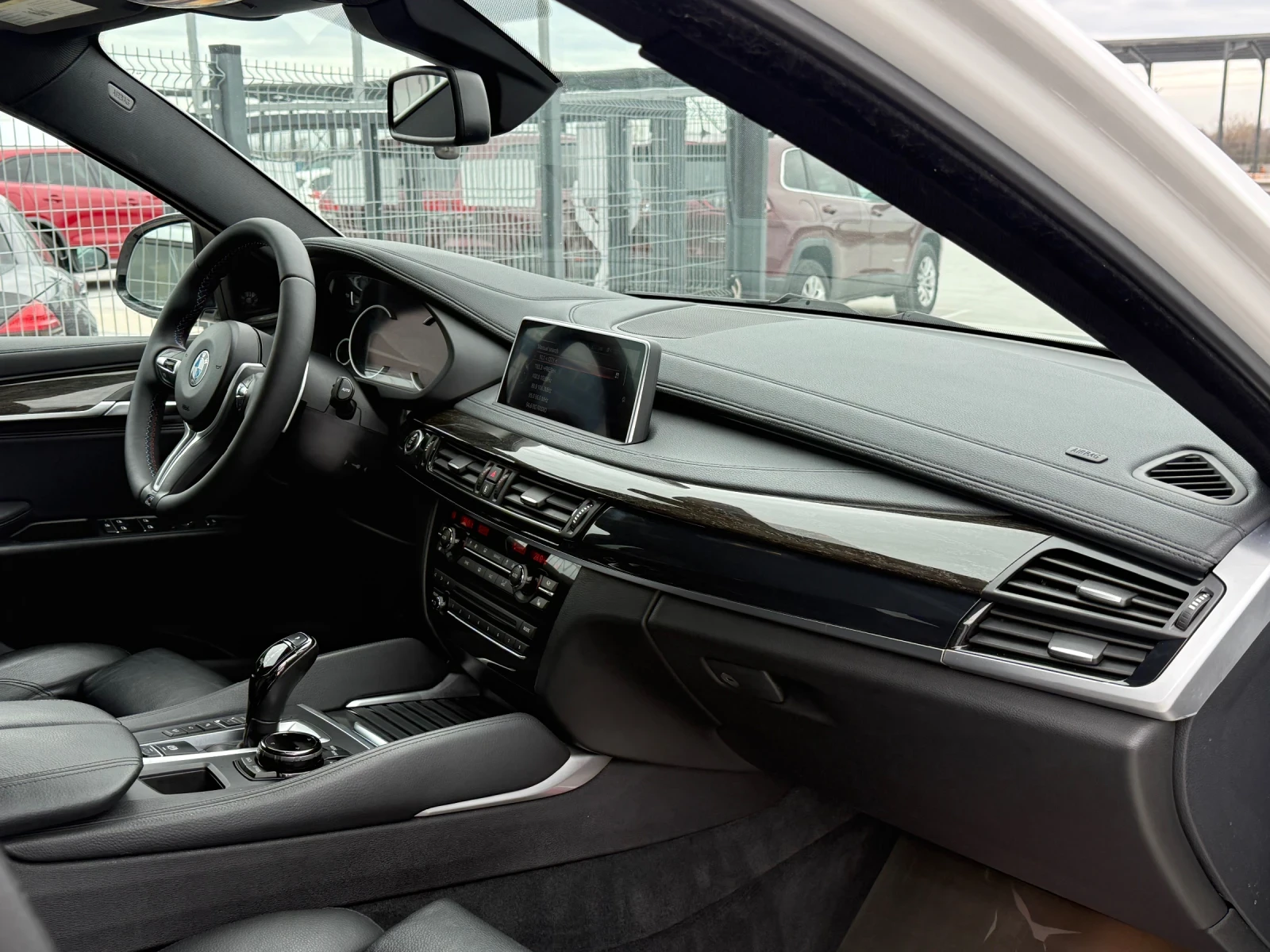 BMW X6 2017г* M Pack* 154.000KM* Сервизна История* FULL M, снимка 13 - Автомобили и джипове - 54032698