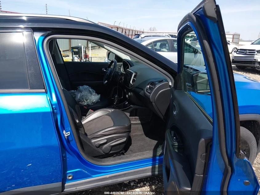 Jeep Compass 2.4L I-4 VVT, 180HP Front Wheel Drive | Mobile.bg � ����������� 5