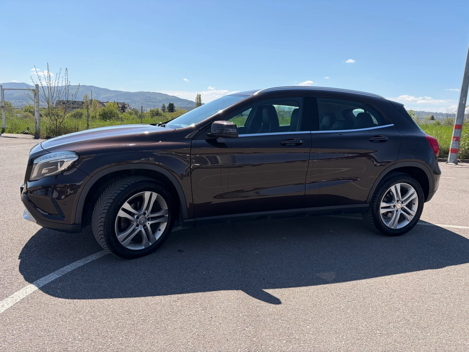 Mercedes-Benz GLA 220, снимка 3 - Автомобили и джипове - 54307938