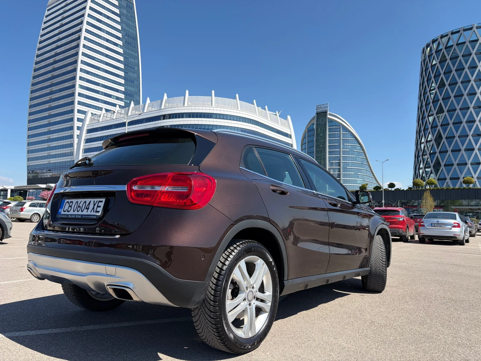 Mercedes-Benz GLA 220, снимка 4 - Автомобили и джипове - 54307938
