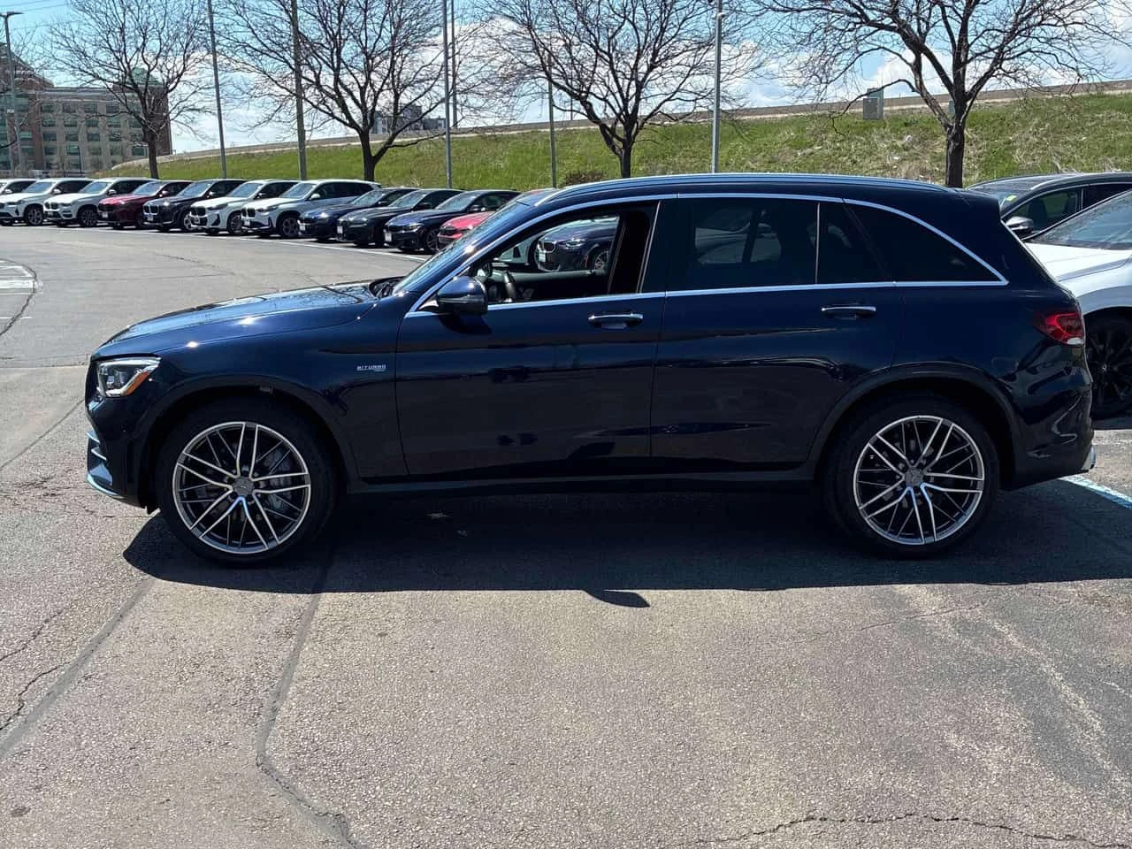 Mercedes-Benz GLC 43 AMG | DISTRONIC | BURMESTER | 360 | ЧЕРВЕН САЛОН | , снимка 2 - Автомобили и джипове - 54478712