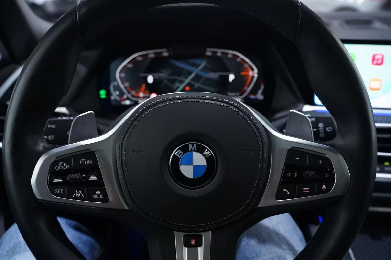 BMW X7 40i/333HP/M-SPORT/360/CARBON/PANO/KLESS/413z | Mobile.bg � ����������� 12