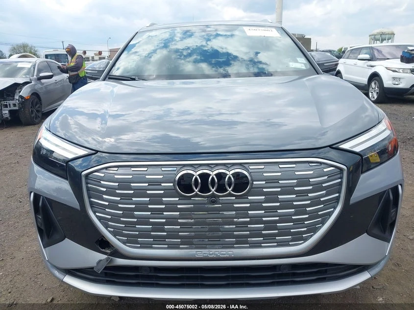 Audi Q4 E-Tron Premium 55 Quattro, снимка 6 - Автомобили и джипове - 55126998